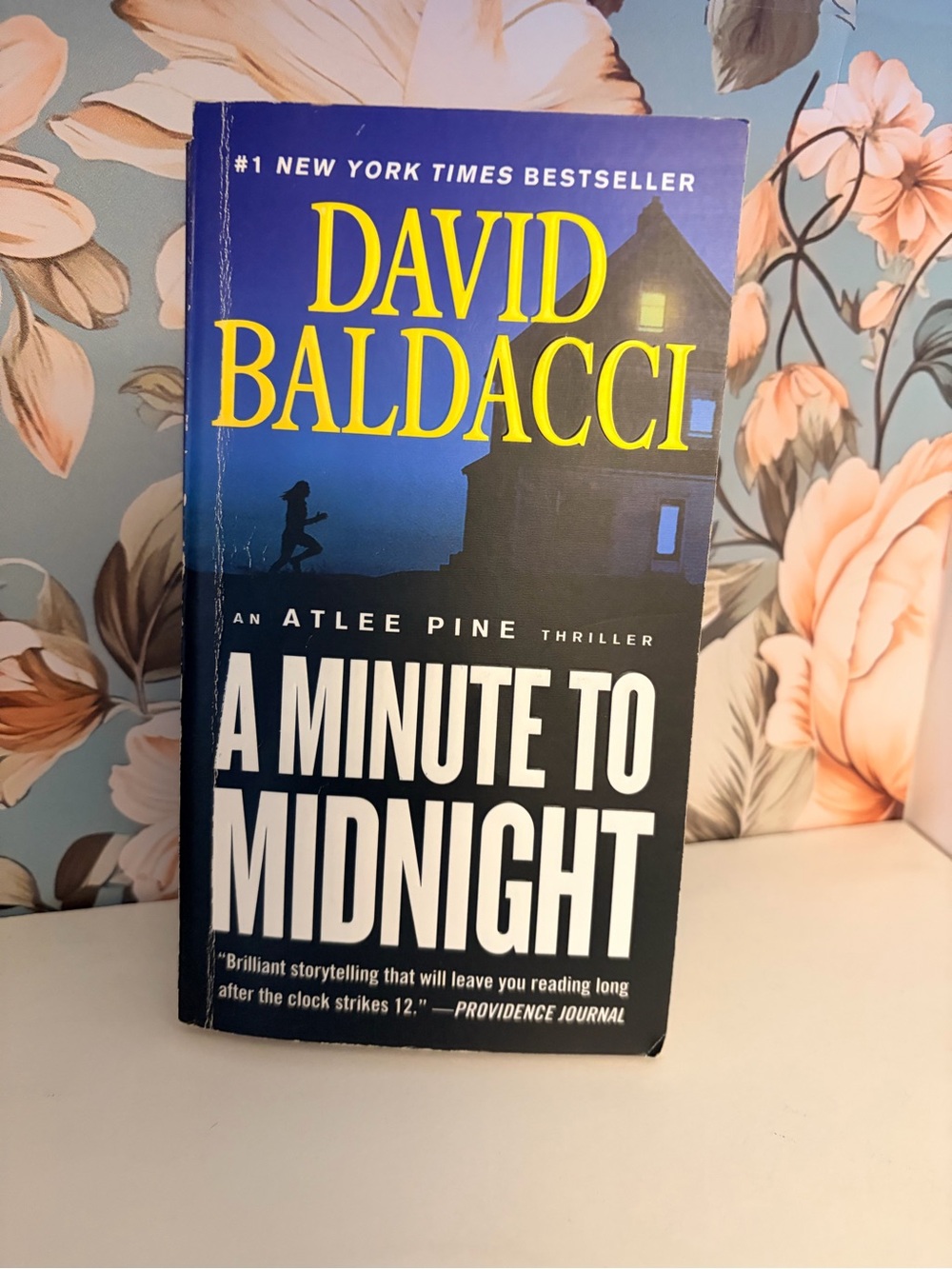 A Minute to Midnight David Baldacci Paperback Atlee Pine Book 2 Thriller